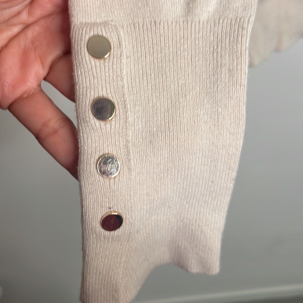 Zara Sweater - Picture 5 of 5